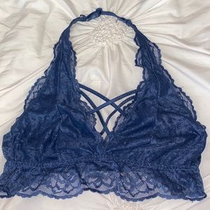 VS/ Pink Lace Bralette